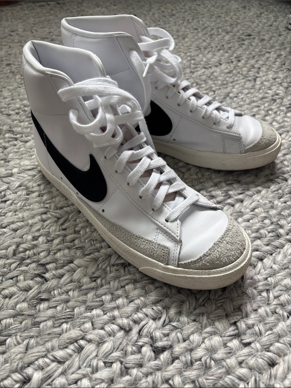 Nike High-Top Sneakers White with Black Swoosh